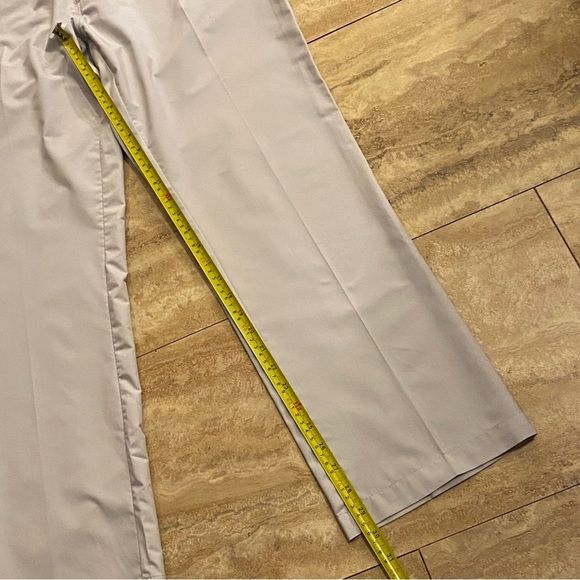 J. Lindeberg Golf Pants Regular Fit Lightweight 34x30 Light Gray Pant Logo - Picture 6 of 12